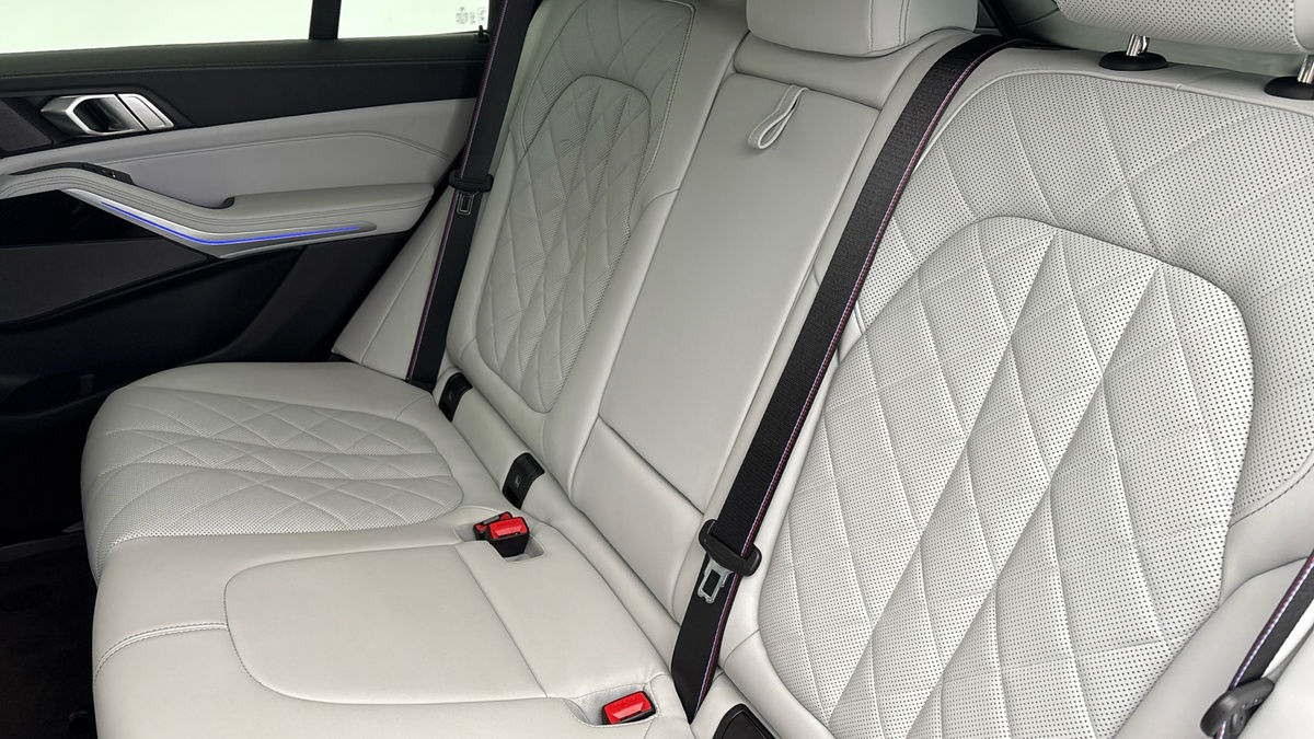 BMW X5 Image 8