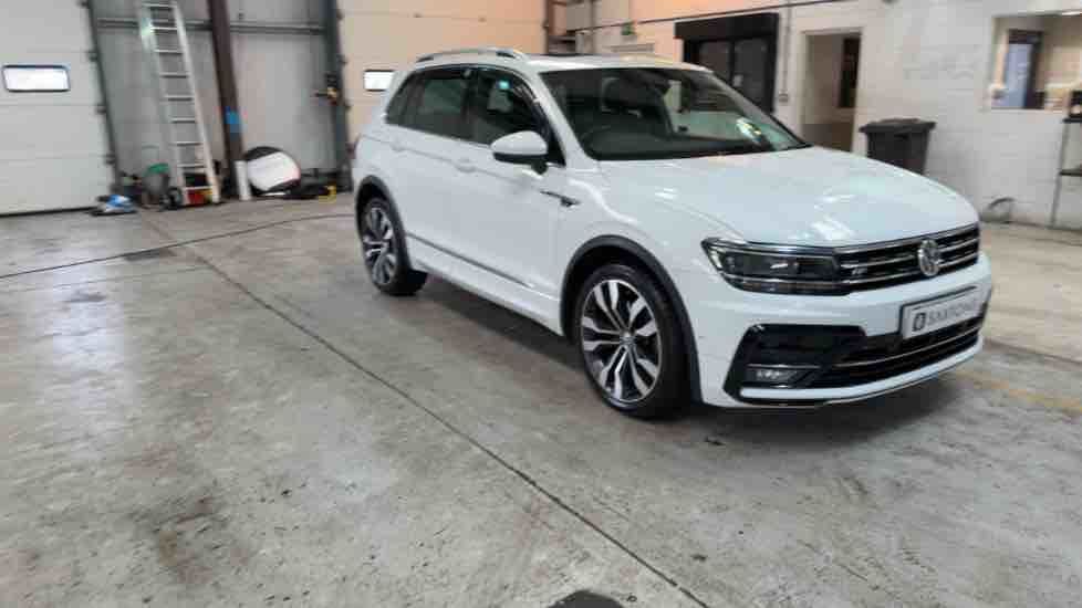 More views of Volkswagen Tiguan