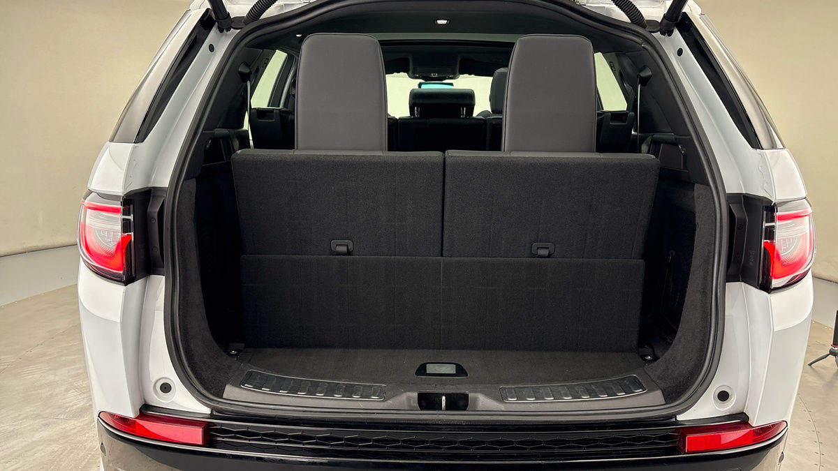 Land Rover Discovery Sport Image 11