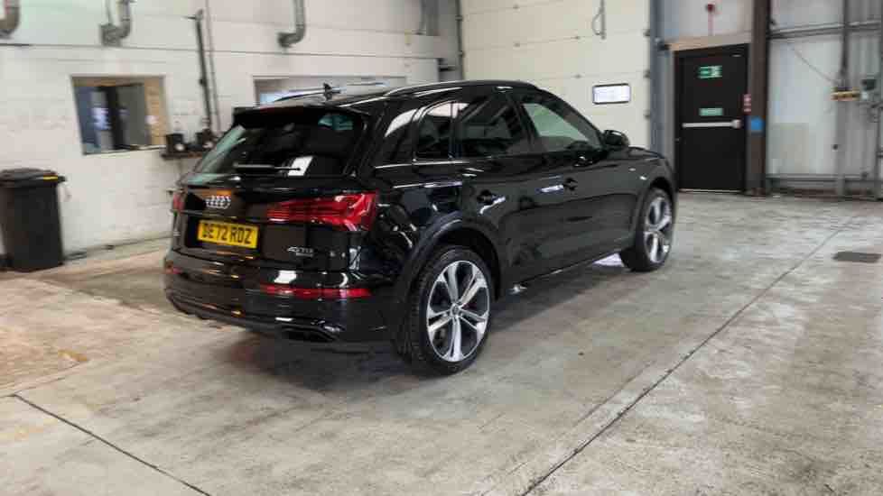 More views of Audi Q5