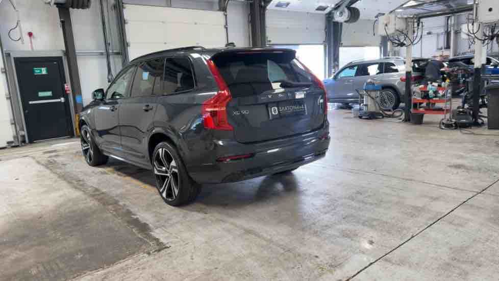 More views of Volvo XC90