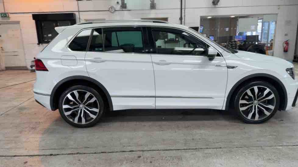 More views of Volkswagen Tiguan
