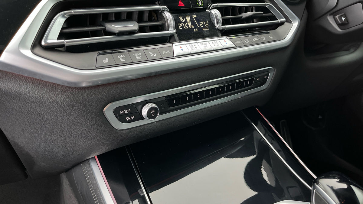 BMW X5 Image 6