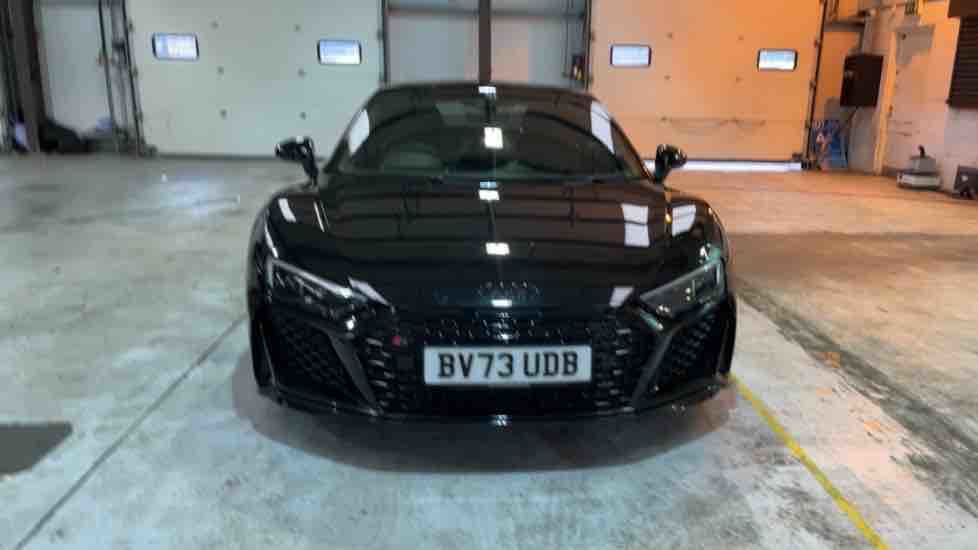 More views of Audi R8