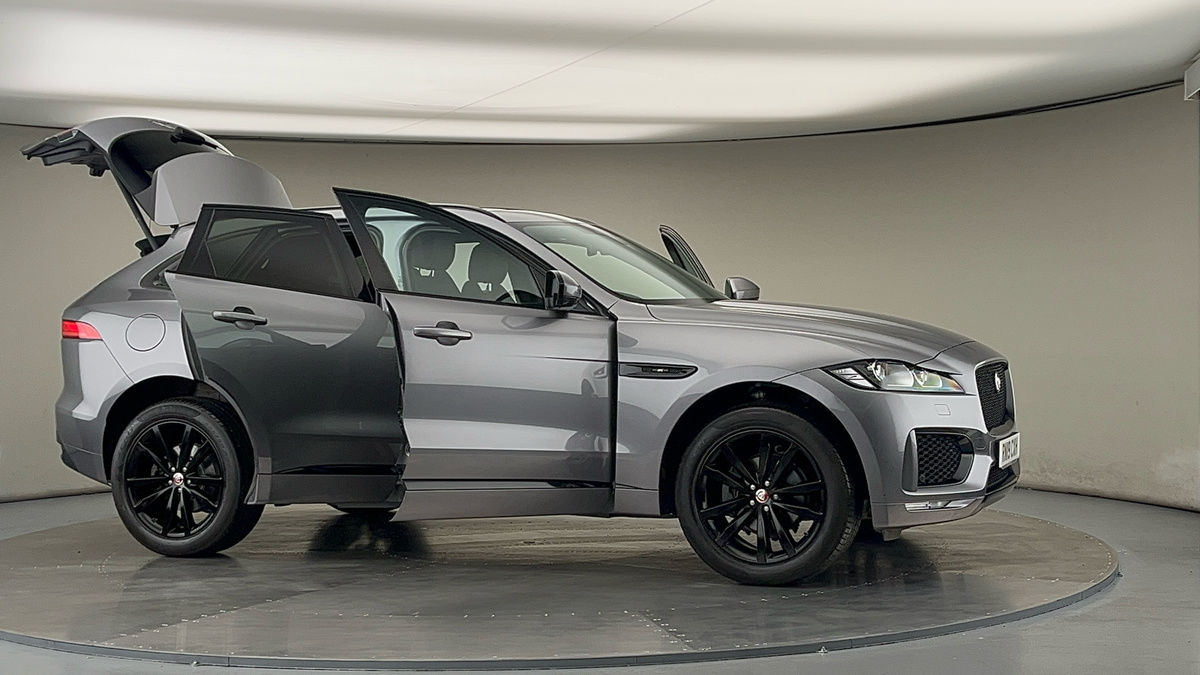 More views of Jaguar F-PACE
