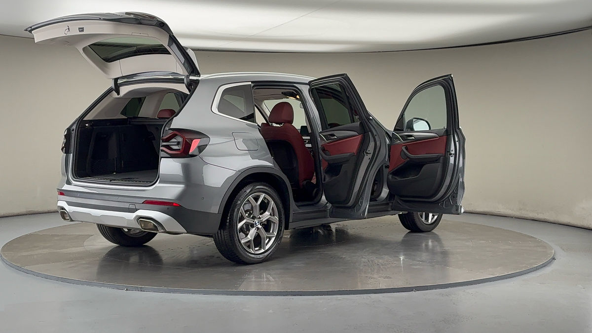 More views of BMW X3