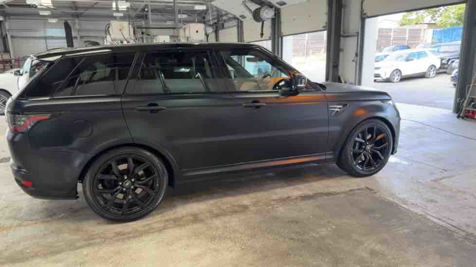 More views of Land Rover Range Rover Sport