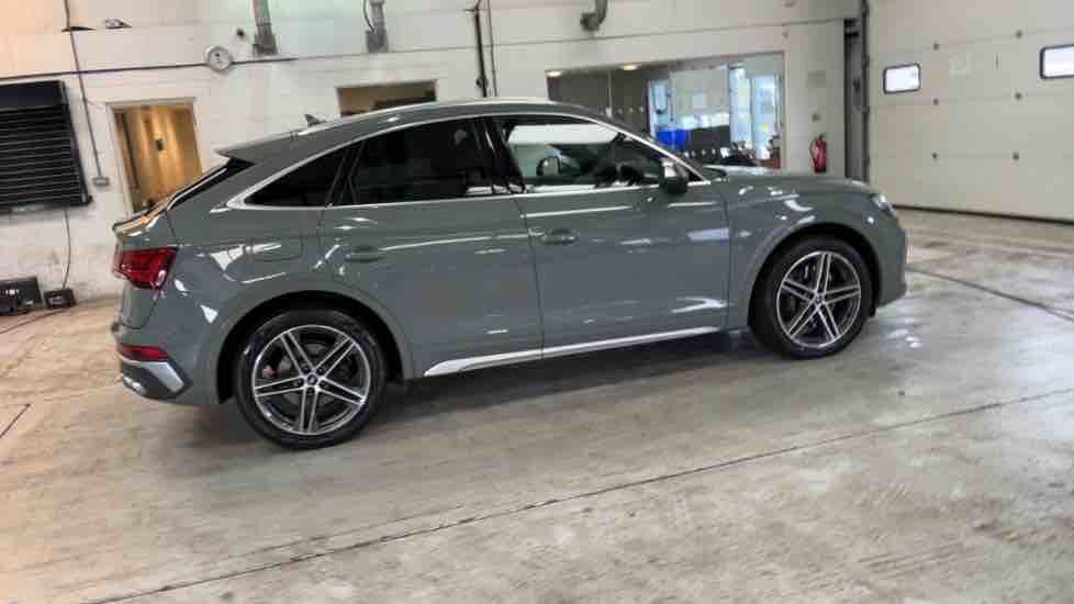More views of Audi SQ5