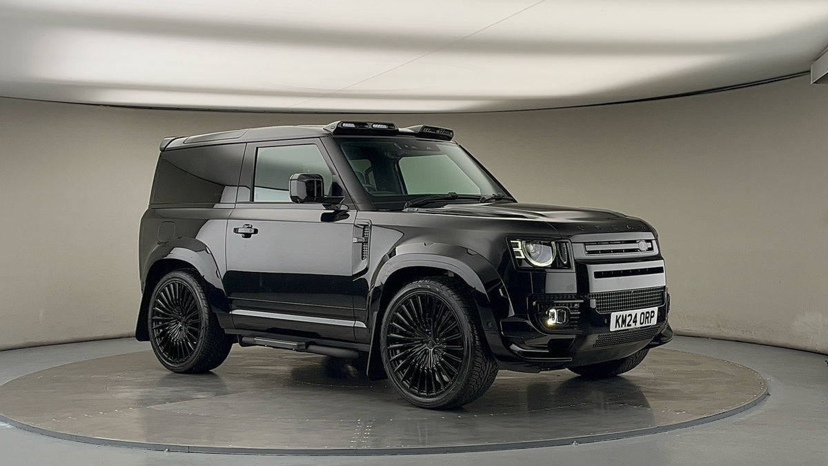 More views of Land Rover Defender 90