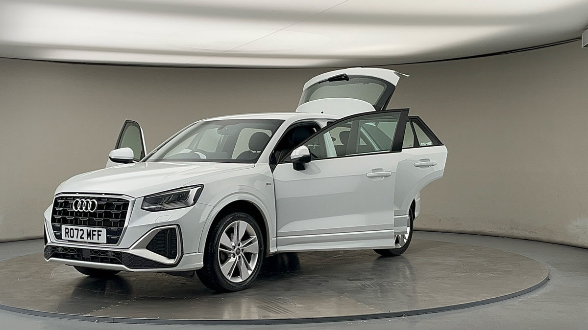 Audi Q2 Image 22