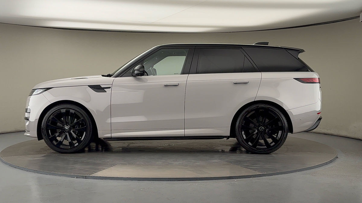 Land Rover Range Rover Sport Image 15