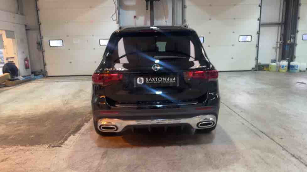 More views of Mercedes-Benz GLB