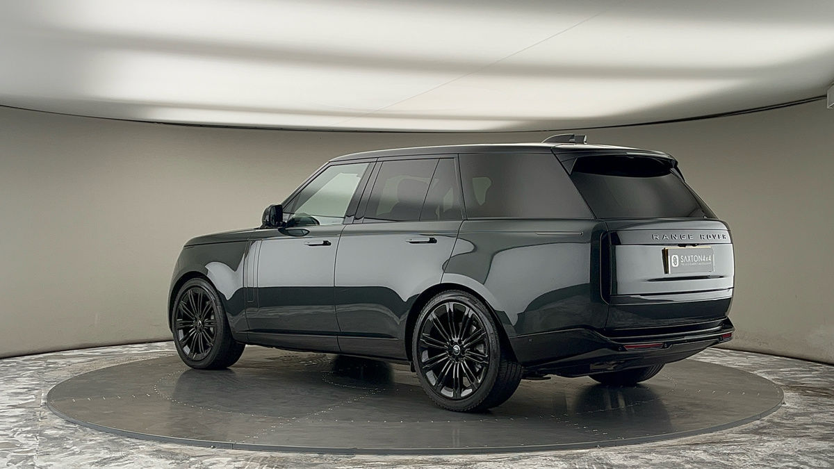 More views of Land Rover Range Rover