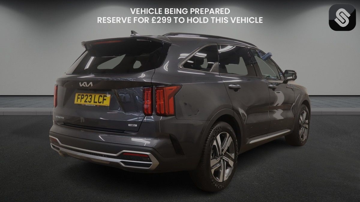 Kia Sorento Image 4