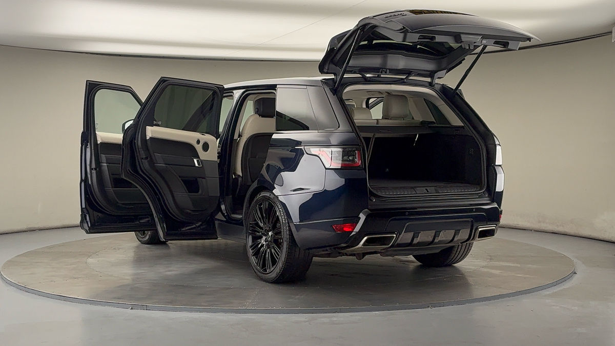 Land Rover Range Rover Sport Image 23