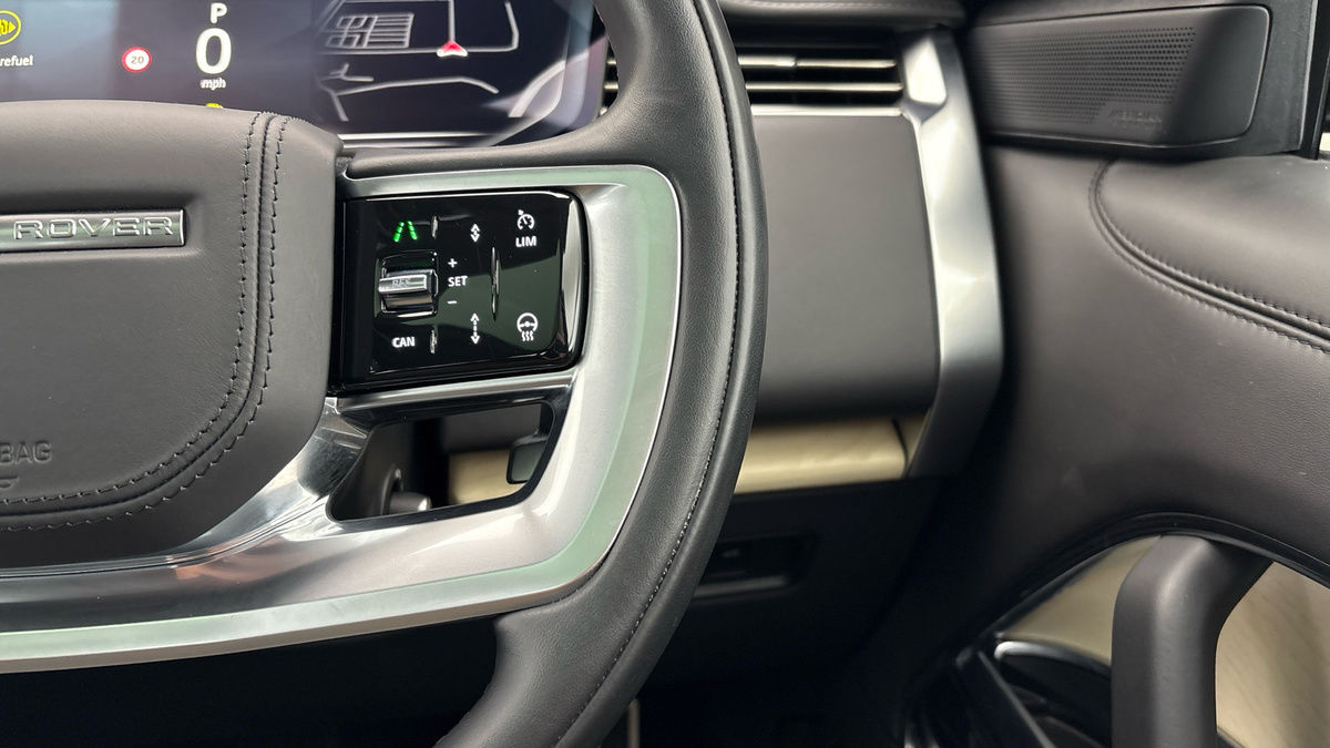 Land Rover Range Rover Image 14