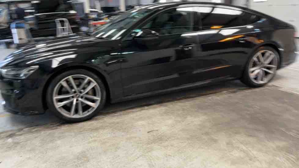 More views of Audi A7