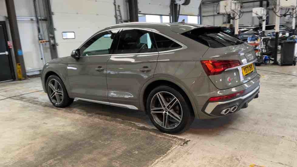 More views of Audi SQ5