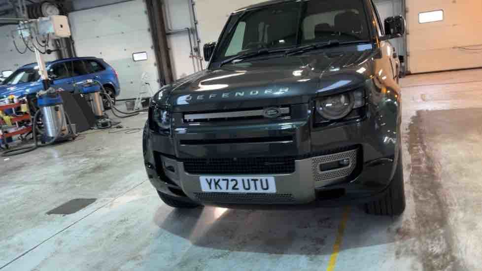 More views of Land Rover Defender 110