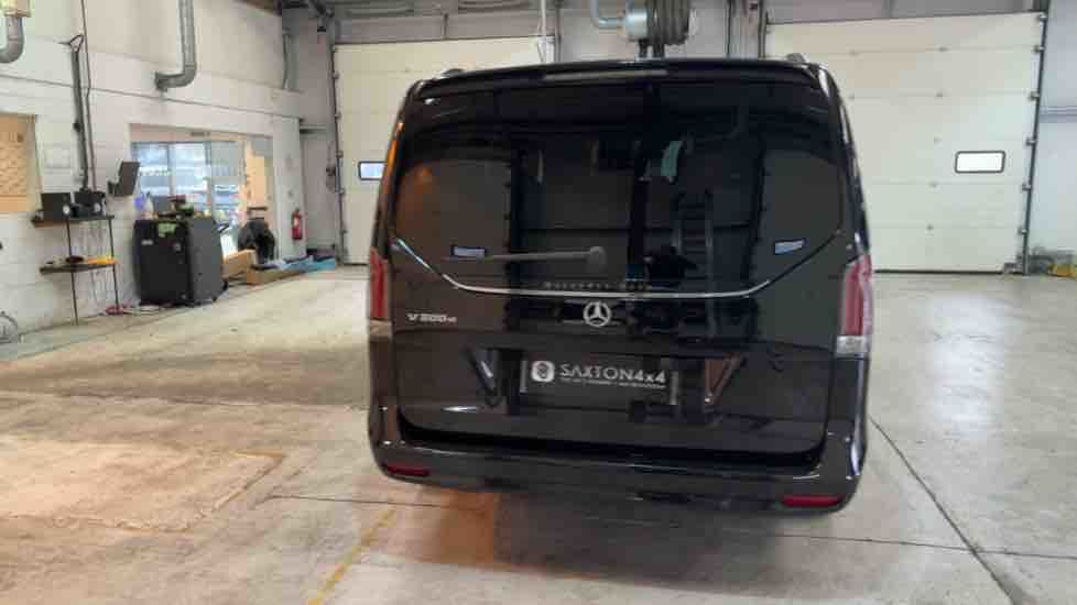 More views of Mercedes-Benz V Class