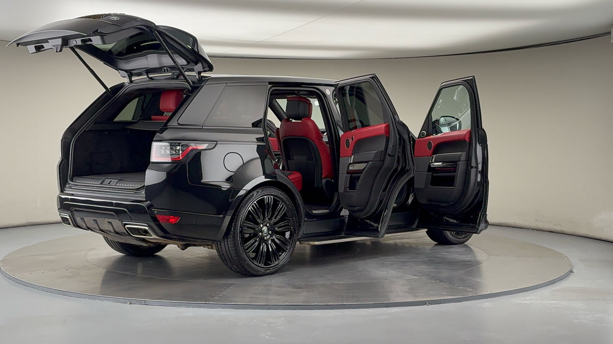 More views of Land Rover Range Rover Sport