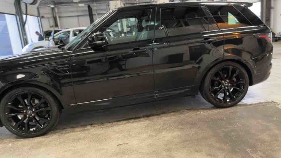 More views of Land Rover Range Rover Sport