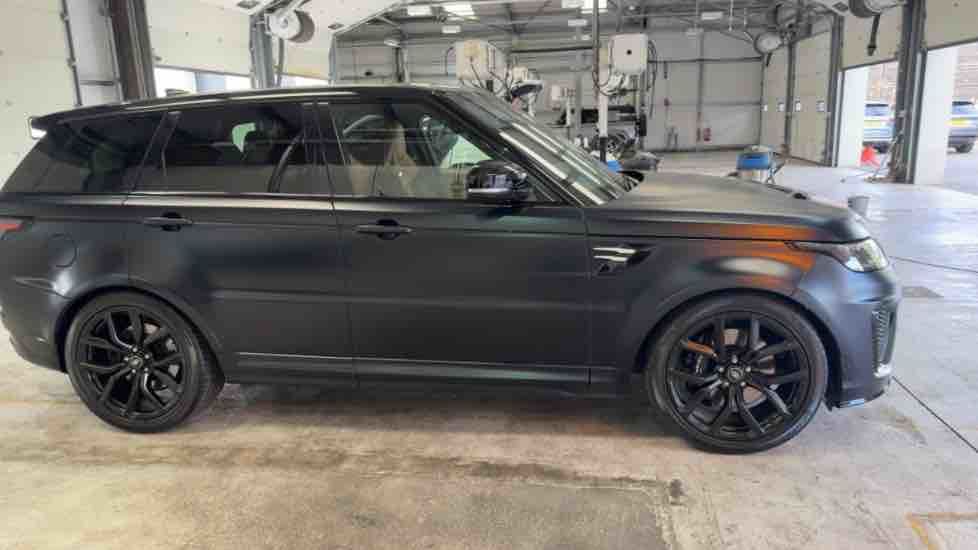 More views of Land Rover Range Rover Sport