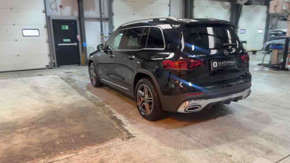More views of Mercedes-Benz GLB