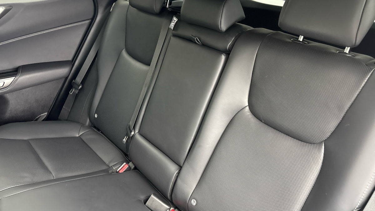Lexus NX Image 8
