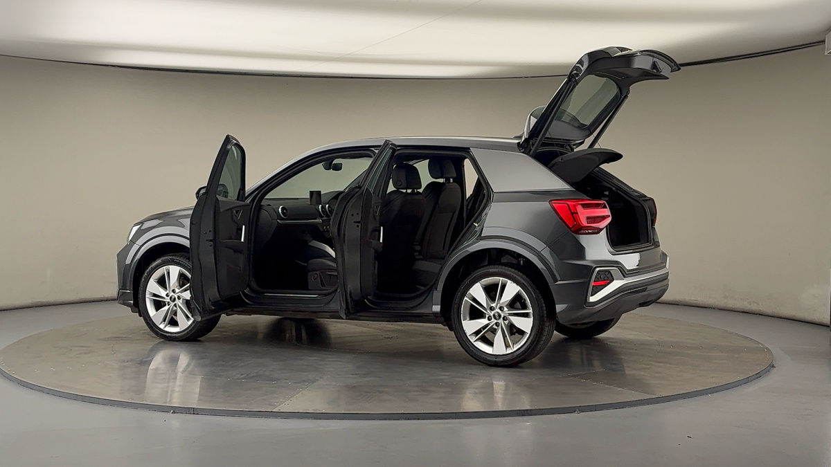 More views of Audi Q2