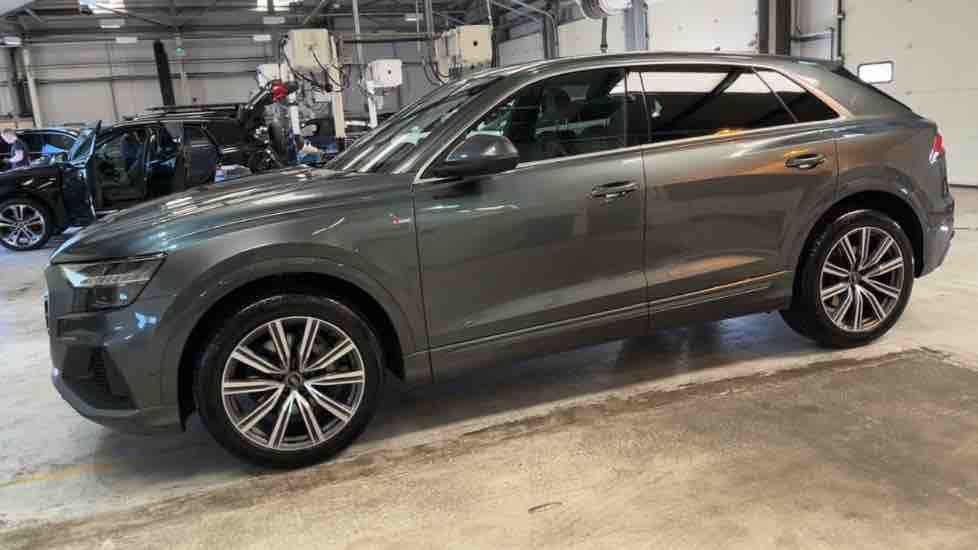 More views of Audi Q8