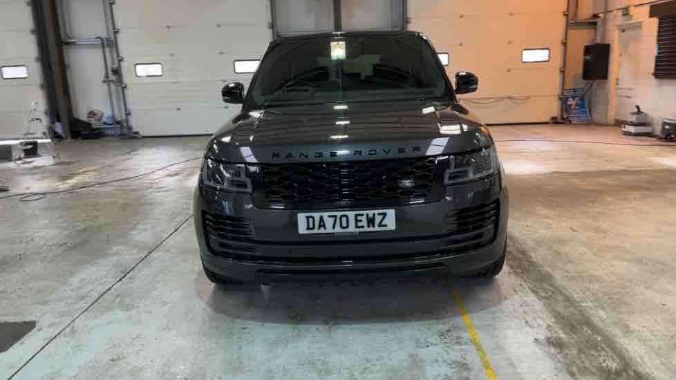 More views of Land Rover Range Rover