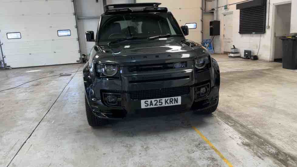 More views of Land Rover Defender 110