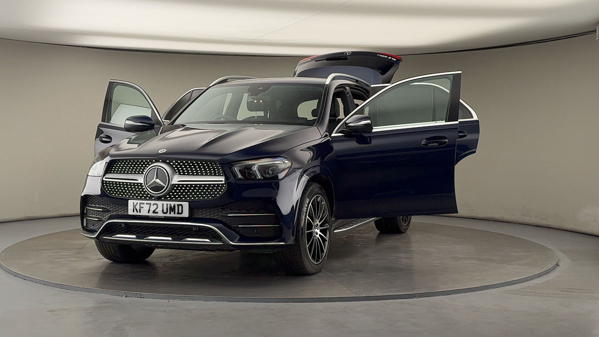 More views of Mercedes-Benz GLE