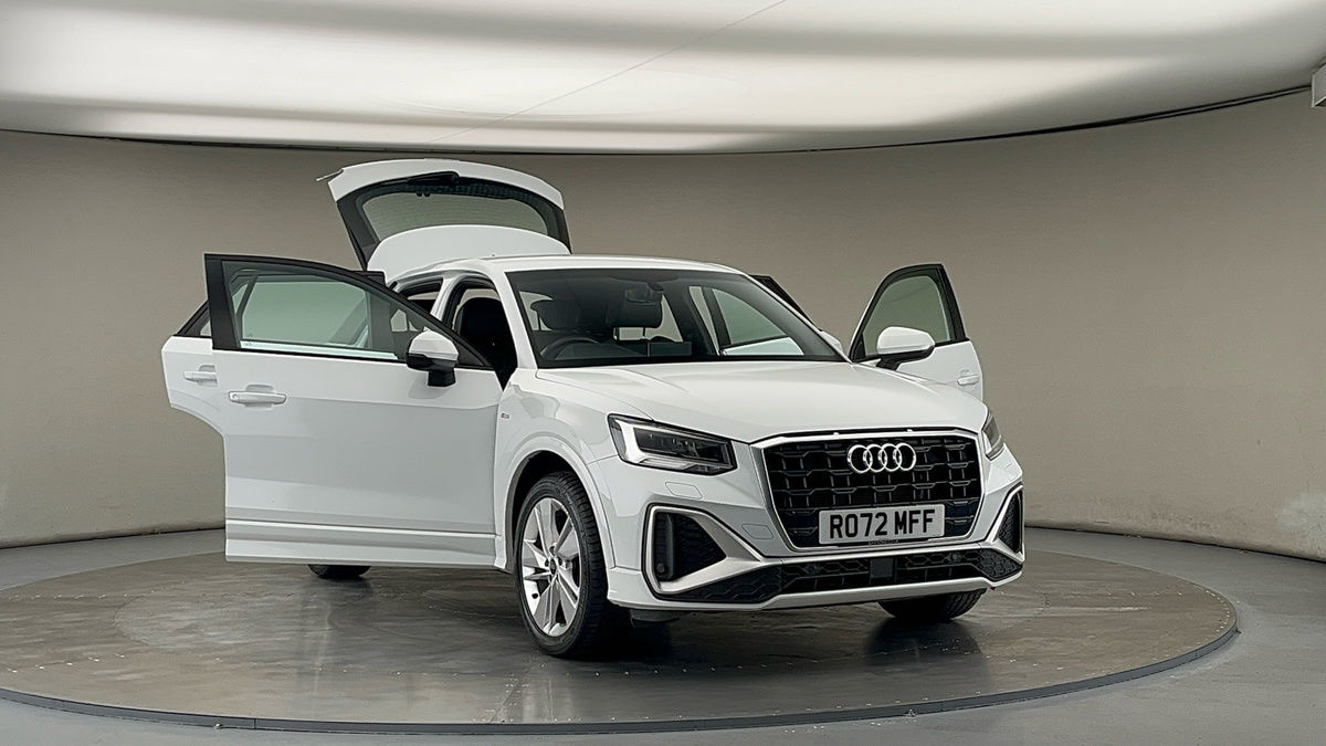 More views of Audi Q2