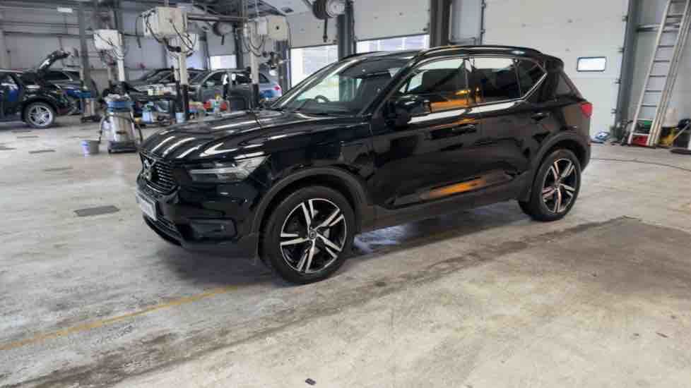 More views of Volvo XC40