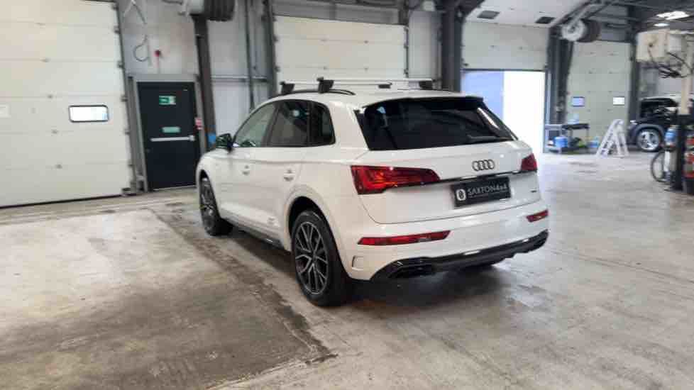 More views of Audi Q5