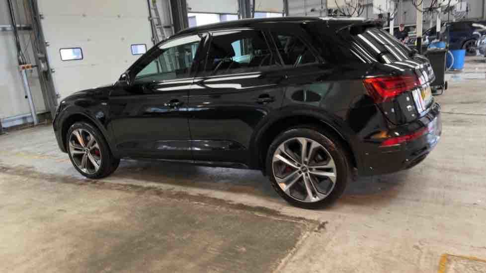 More views of Audi Q5