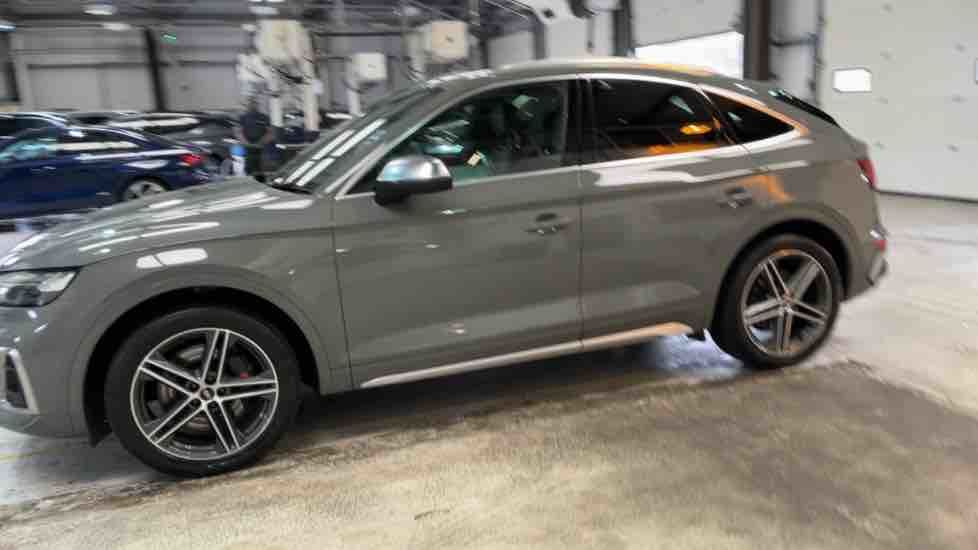 More views of Audi SQ5