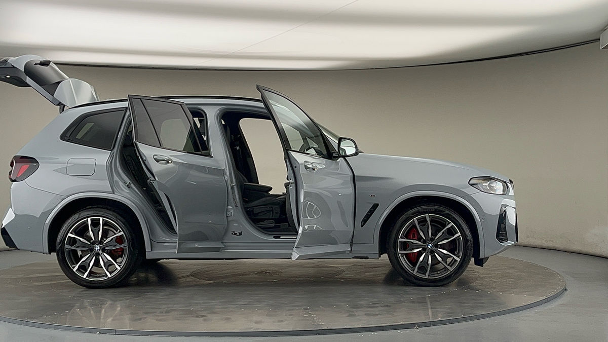 More views of BMW X3