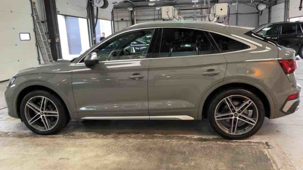 More views of Audi SQ5