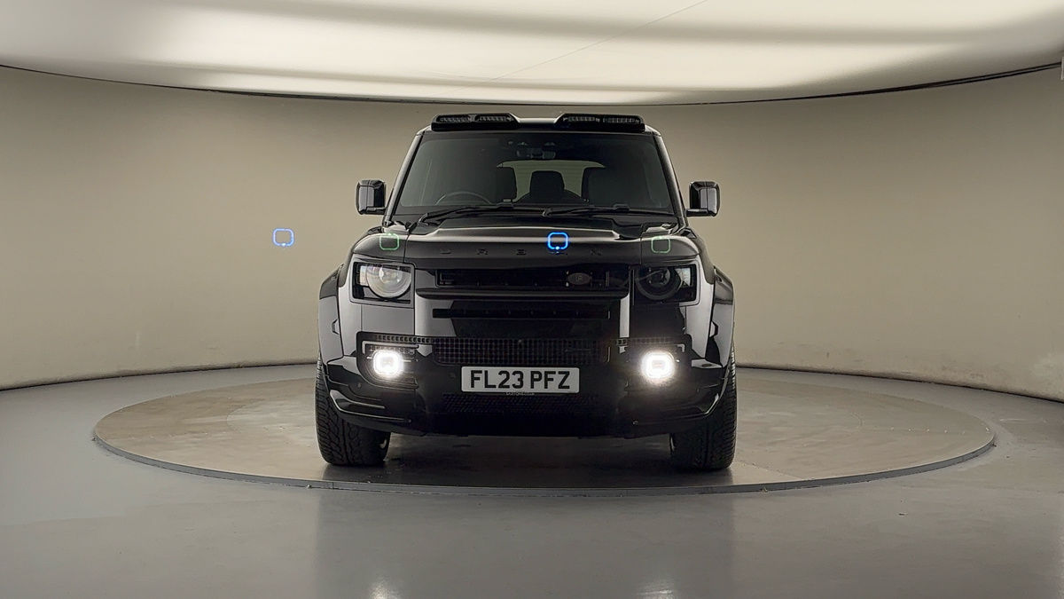 Land Rover Defender 130 Urban Image 8