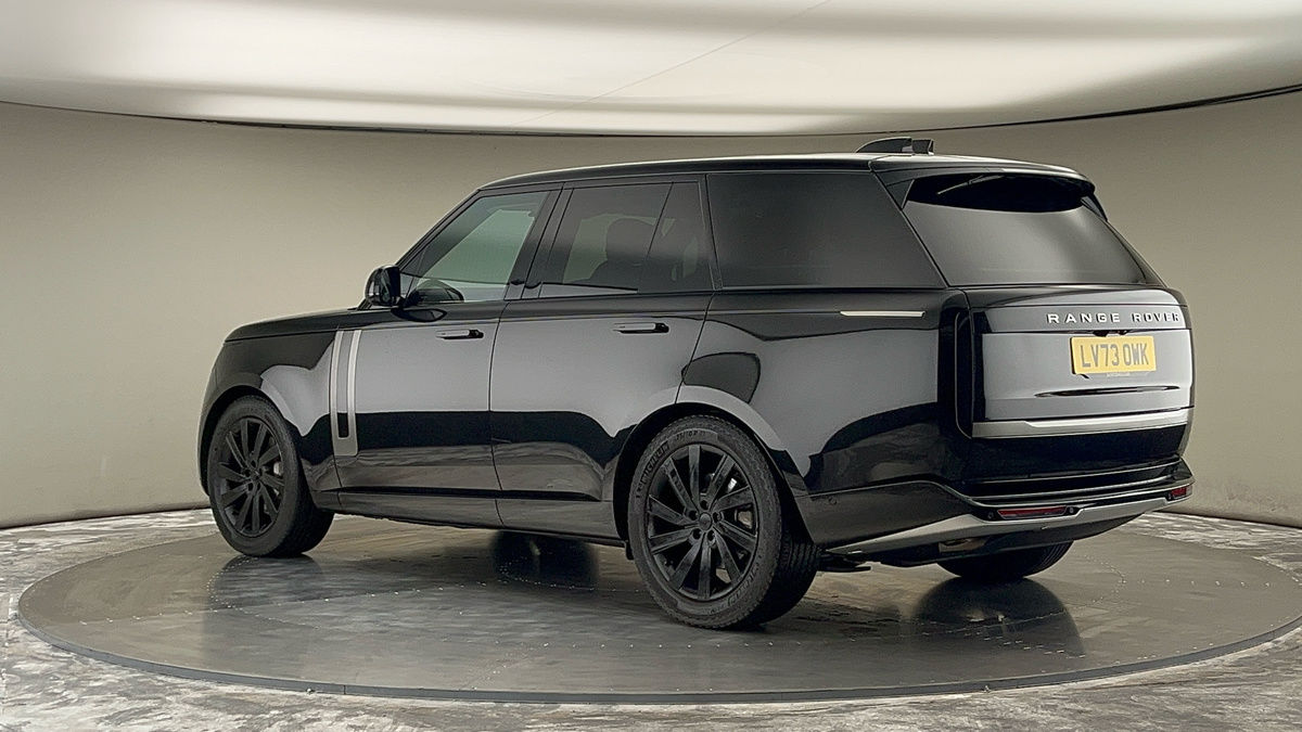 More views of Land Rover Range Rover