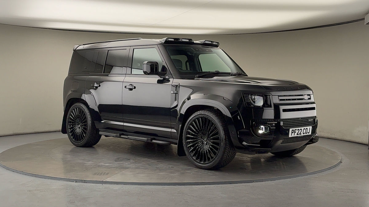 More views of Land Rover Defender 110
