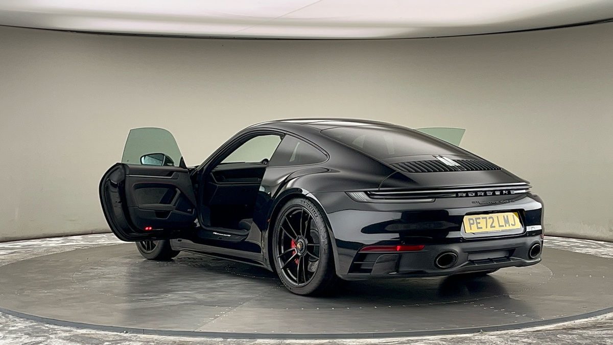 Porsche 911 Image 23