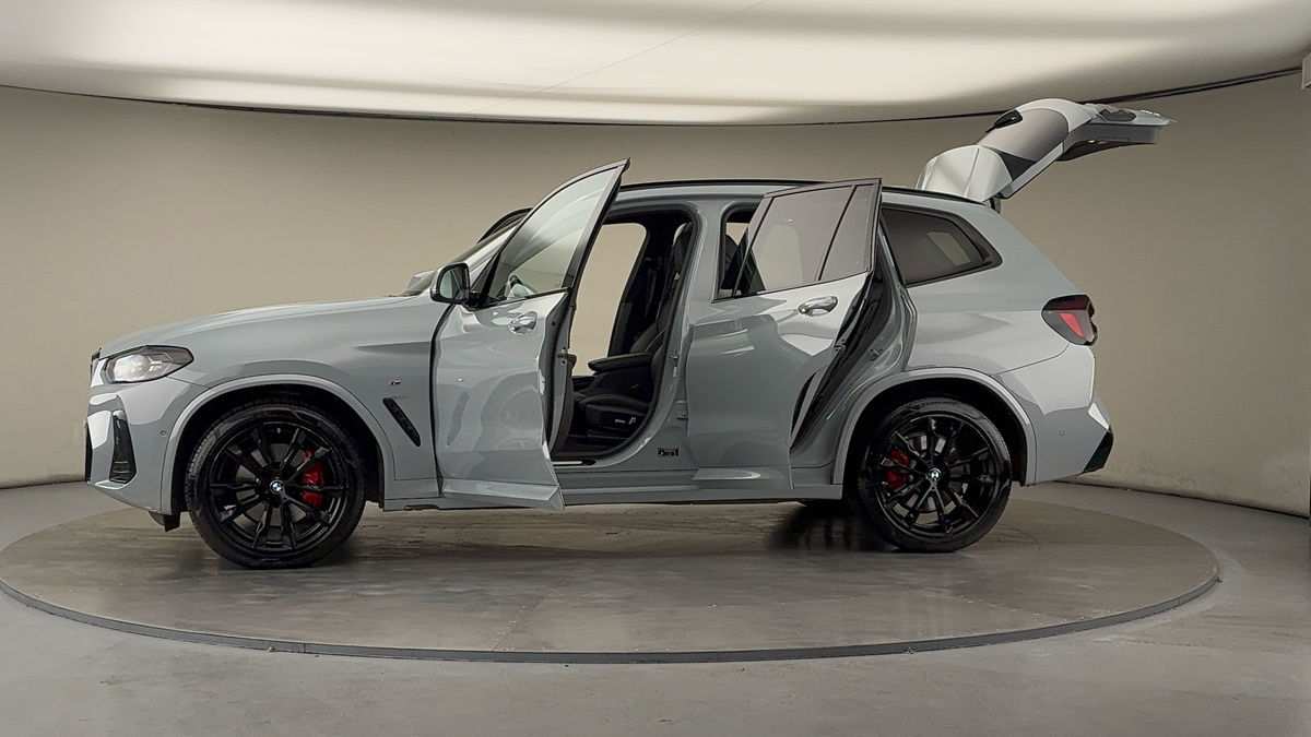 More views of BMW X3