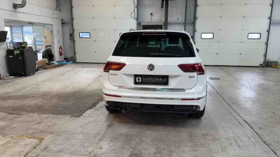 More views of Volkswagen Tiguan
