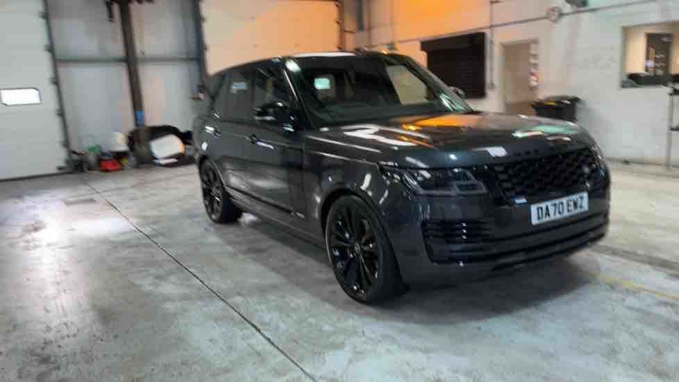 More views of Land Rover Range Rover