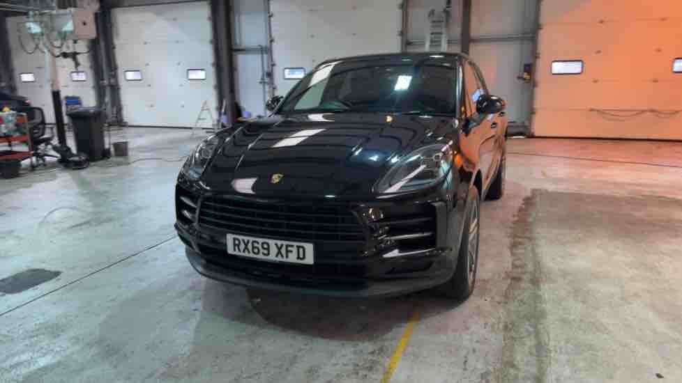 More views of Porsche Macan