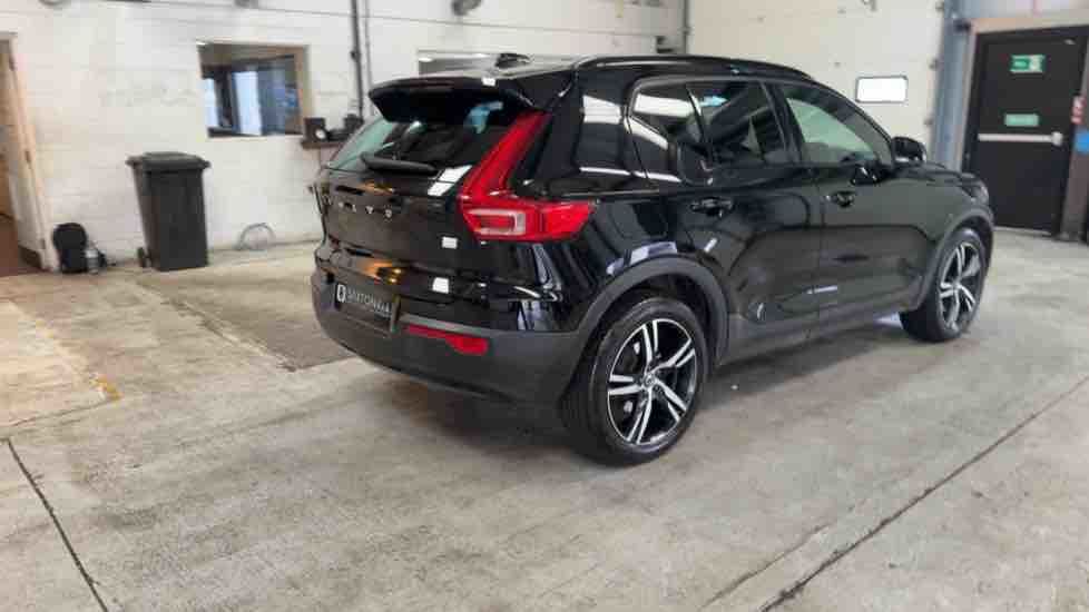 More views of Volvo XC40